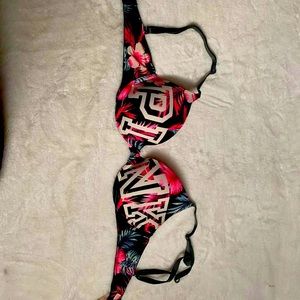 PINK bra
